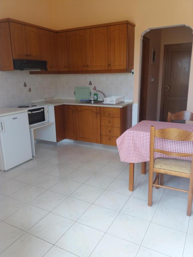 Irini'S Appartment Nea Koutali Екстериор снимка